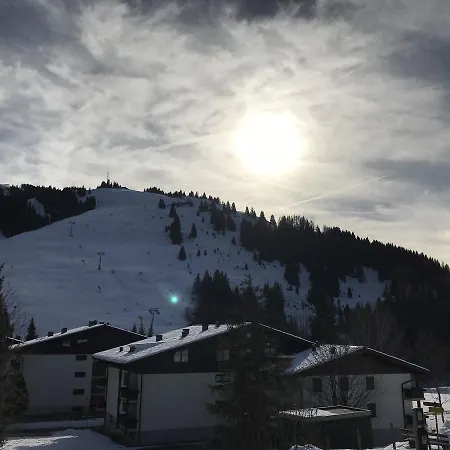 Wachtelhof Apartamento *